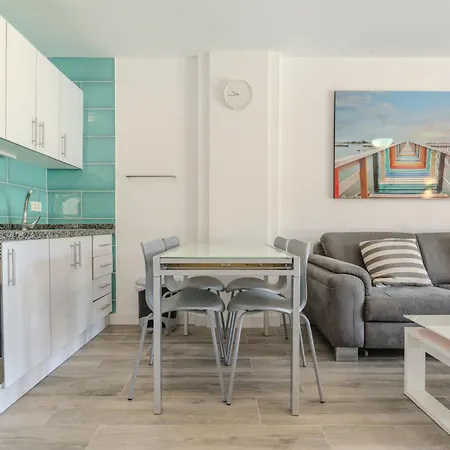 Apartment Charming 1-bedroom With Ocean Views In Costa Adeje (Tenerife)